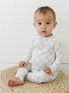 NWT Ava+Oliver Bamboo Ocean Checkers Convertible Zippy Romper 0-3mos